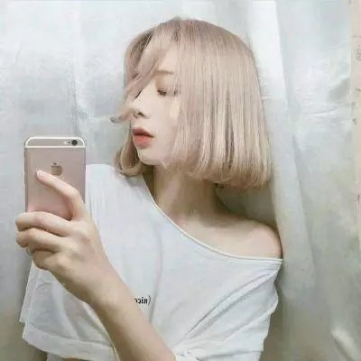 艾蜜莉·布莱尔的秘密